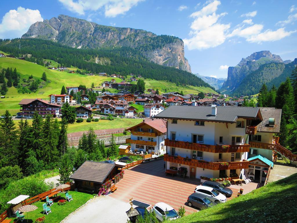 Hotel La Pineta Selva di Val Gardena Exteriér fotografie