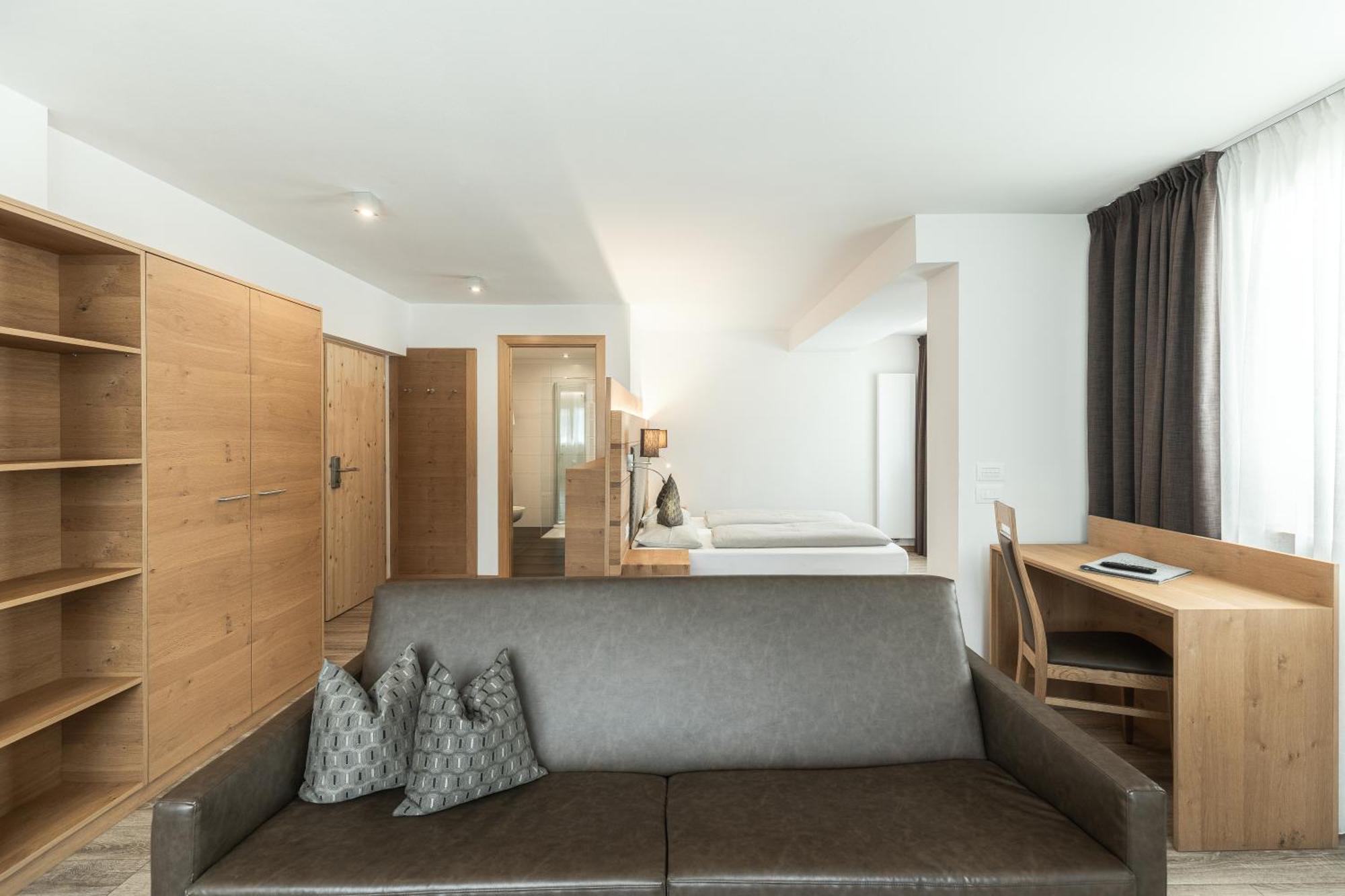 Hotel La Pineta Selva di Val Gardena Pokoj fotografie