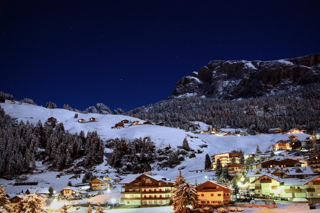 Hotel La Pineta Selva di Val Gardena Exteriér fotografie